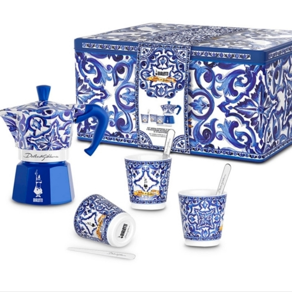 Bialetti and Dolce & Gabbana coffee gift set